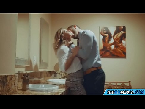 ❤️ Ko vas prsata blondinka zapelje na javnem stranišču ☑ Porn video na porno sl.com-porn-mz.ru ❌️❤